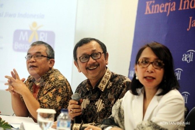 Nasabah kumpulan asuransi jiwa masih akan menciut