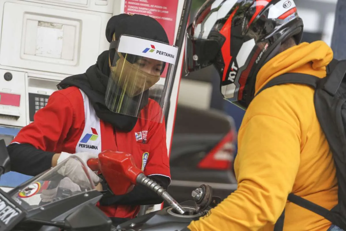 Inilah protokol baru transaksi di SPBU Pertamina, mulai dari cashless, uang pas, dll