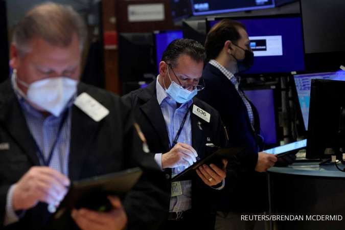 Wall Street Rebound, Dolar Menguat Setelah Powell Bernada Hawkish
