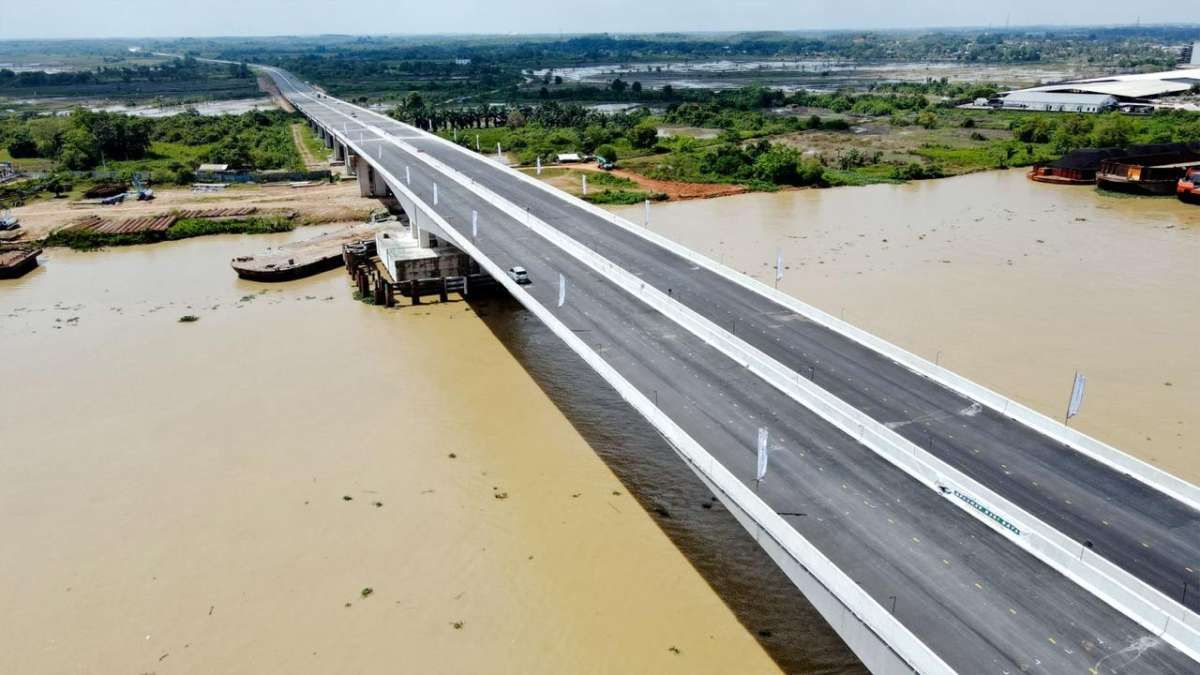 Menakar Potensi vs Risiko Wacana PPN Jalan Tol 