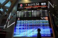 Asing Net Buy Rp 1,2 Triliun Saat IHSG Ambruk, Cek Saham yang Banyak Dikoleksi