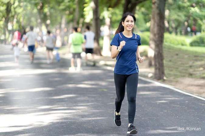 Tips Jitu Turunkan Berat Badan dengan Jalan Kaki Menurut Ahli