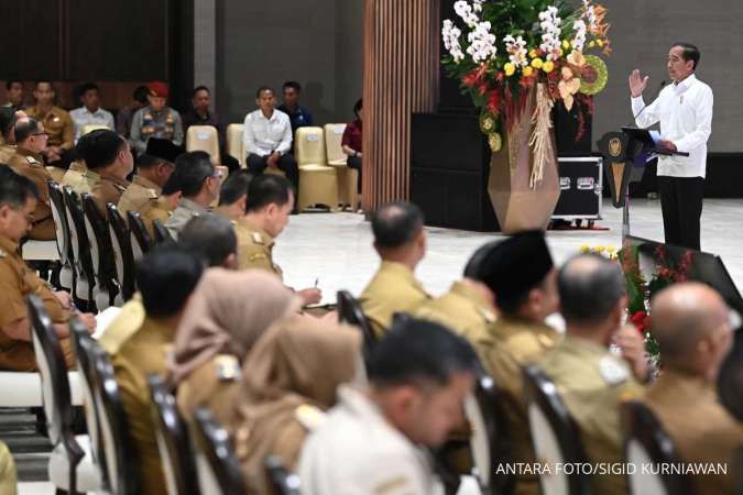 Jokowi Ingatkan Gubernur Sebagai Wakil Pusat