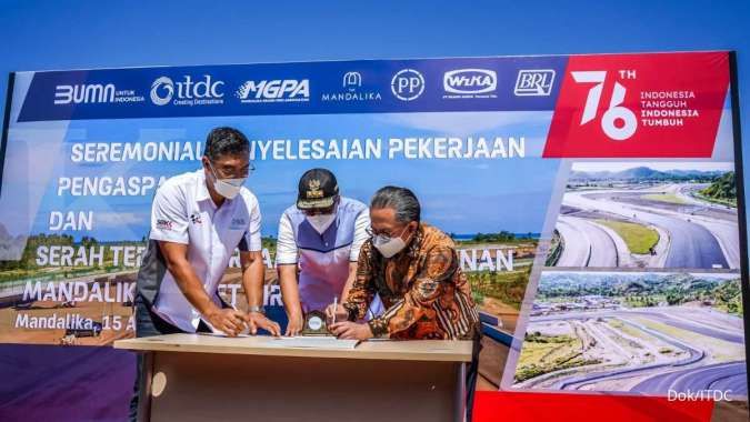 Hadiah HUT RI ke-76, ITDC Selesaikan Pengaspalan Main Track Mandalika International Street Circuit