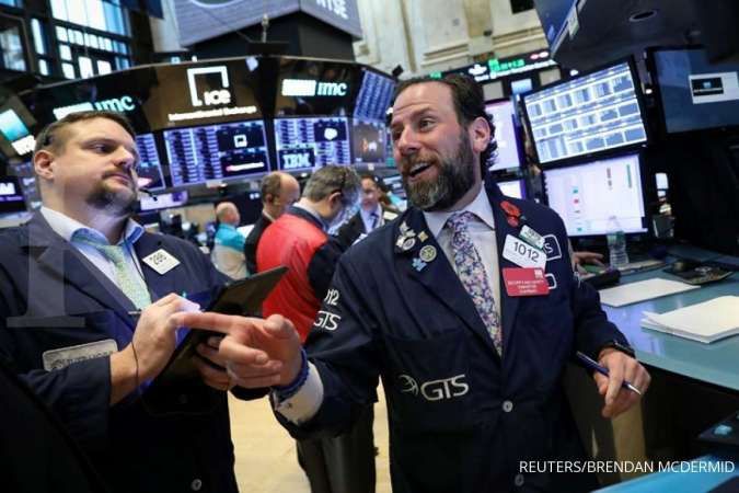 Wall Street bergerak mixed dengan penguatan di tiga indeks utama