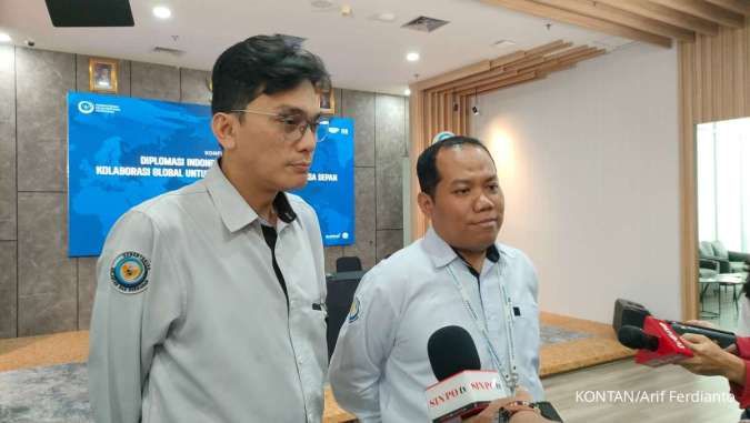 Direktur Perencanaan Ruang Perairan KKP, Abdi Tunggal Prianto (kanan).