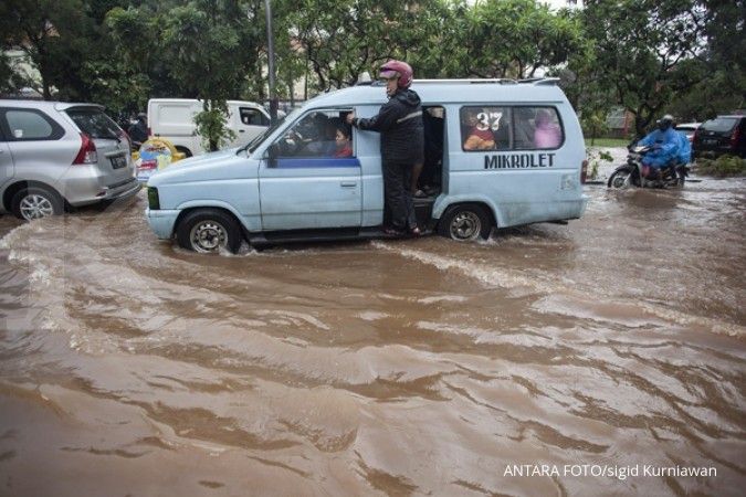Seribu rumah Pondok Gede Permai terendam banjir 