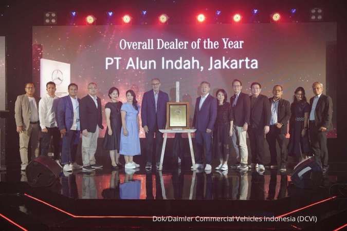 PT Alun Indah Dinobatkan sebagai Mercedes-Benz Truck dan Bus Dealer of the Year 202