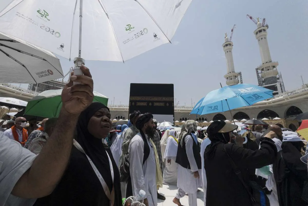 Tips Aman Menunaikan Ibadah Haji di Tengah Cuaca Panas Ekstrem Arab Saudi