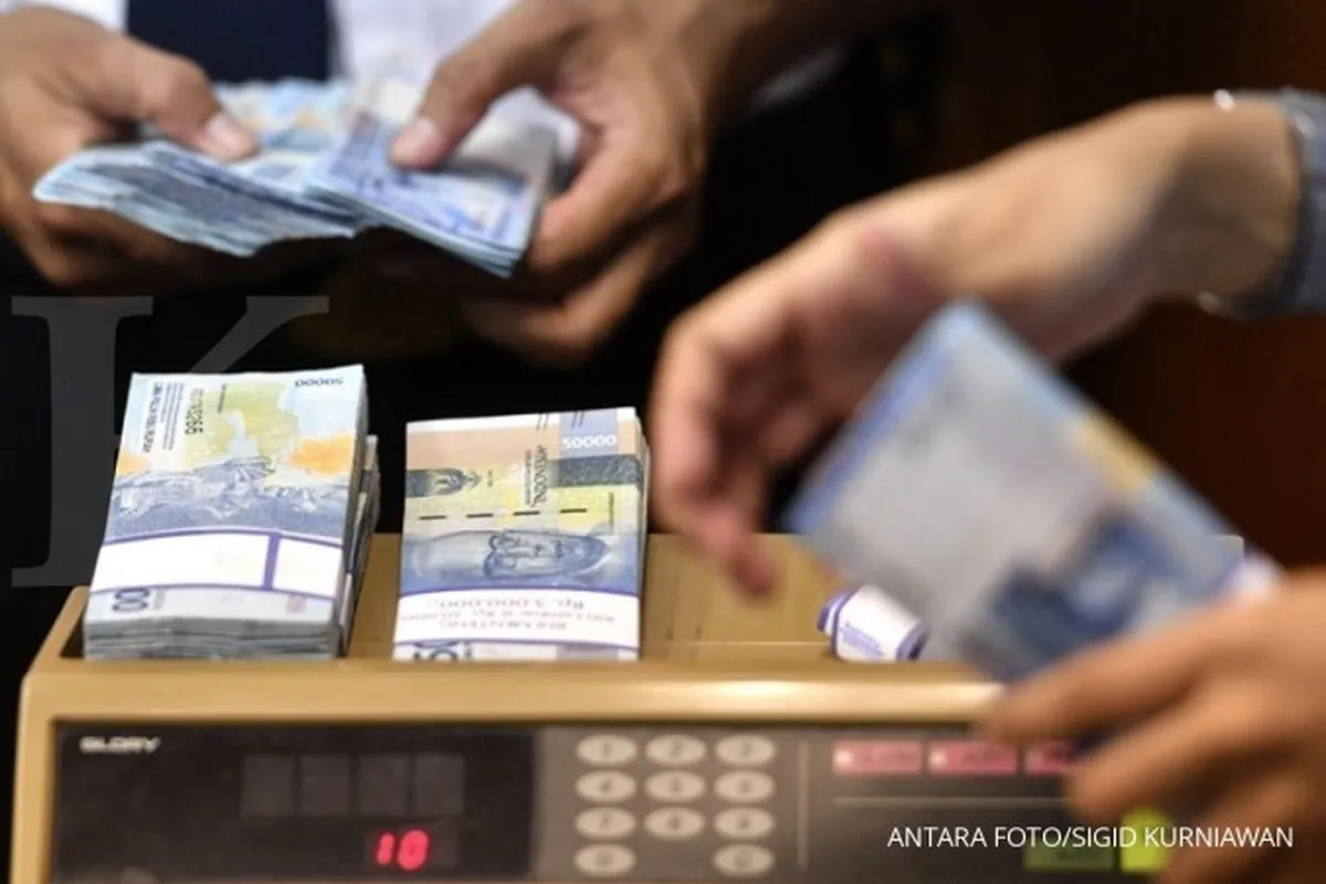 Rupiah Tembus Rp 15.600 Per Dolar AS, Begini Respon Menko Perekonomian