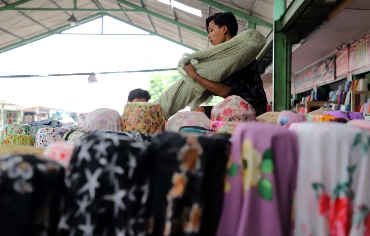 API: Kenaikan UMP 6,5% Berat Bagi Industri Padat Karya Tekstil dan Pakaian Jadi