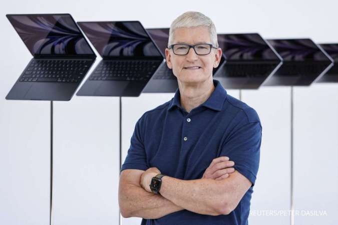Pererat Hubungan dengan Pemasok, CEO Apple Tim Cook Tiba di Vietnam 