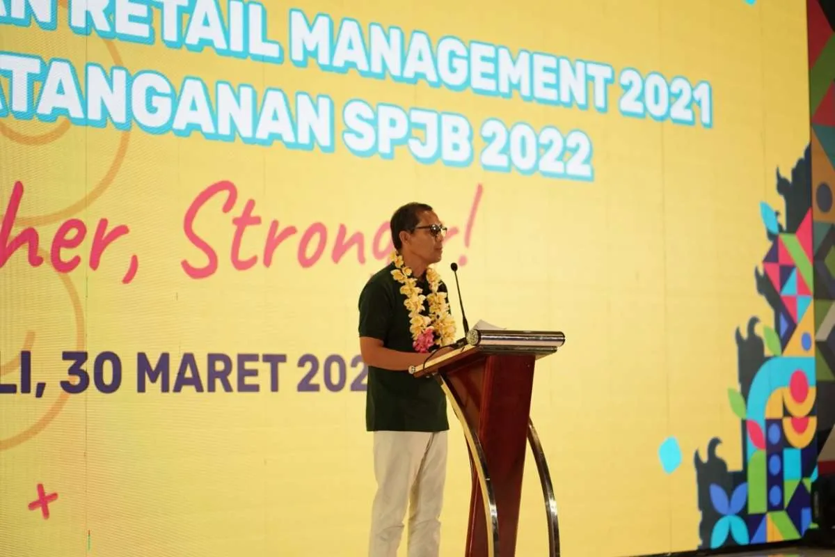 Pupuk Indonesia Beri Penghargaan kepada Distributor dan Kios Ritel