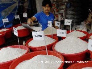 Pasokan bertambah, harga beras internasional menciut