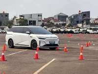 Menjajal XPENG New X9, MPV Listrik Premium dengan Kabin Luas dan Layar 21,4 Inci