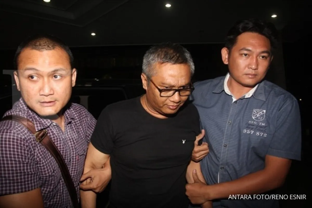 Tersangka kasus UPS Alex Usman segera disidang