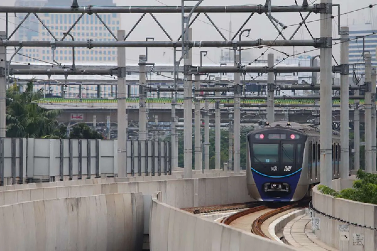 Berikut perubahan jadwal operasional MRT Jakarta berlaku mulai hari ini