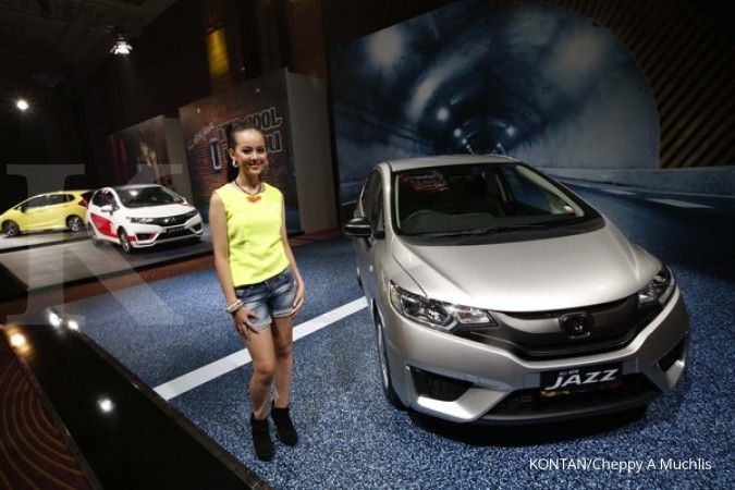 Daftar estimasi harga mobil baru Toyota Yaris, Honda Jazz dengan pajak 0 persen