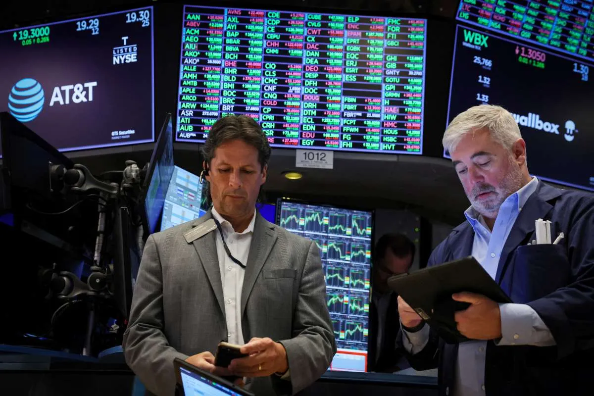 Wall Street Menguat di Tengah Turunnya Yield Treasury, Saham Megacap Terdorong Naik