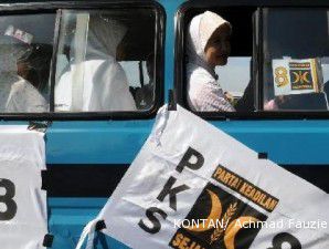 Jatah menteri dikurangi, sikap PKS terbelah