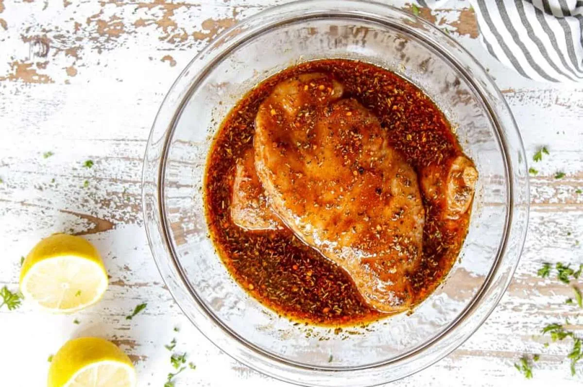 4 Tips Bikin Bumbu Marinasi Ayam yang Hemat dan Tak Mubazir