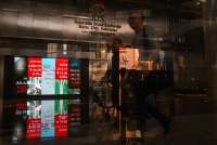 IHSG Melemah ke 6.917, ESSA, MEDC, PGAS Top Gainers LQ45 di Akhir Sesi I Rabu (13/9)