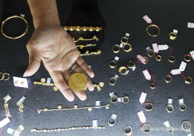 Harga Emas Meroket, Berpotensi Sentuh Rp4,2 Juta pada 2026