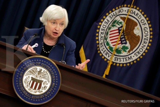 Meski inflasi turun, Fed tetap kerek suku bunga