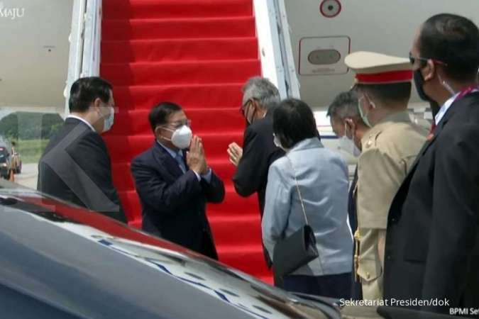 Jenderal Min Aung Hlaing, pemimpin militer Myanmar tiba di Jakarta