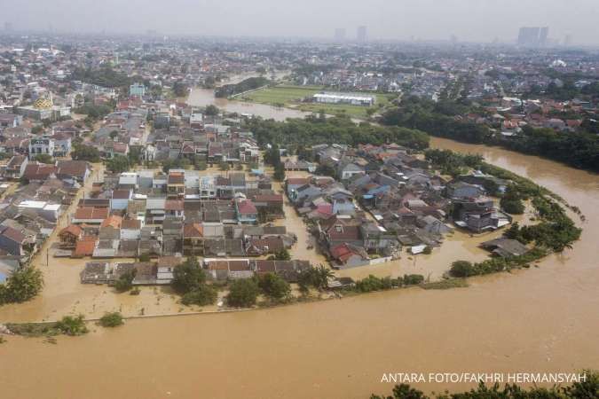 40 Sapi 'Brahman Cross' Australia Terjebak Banjir di RPH Bekasi, Begini Kondisinya