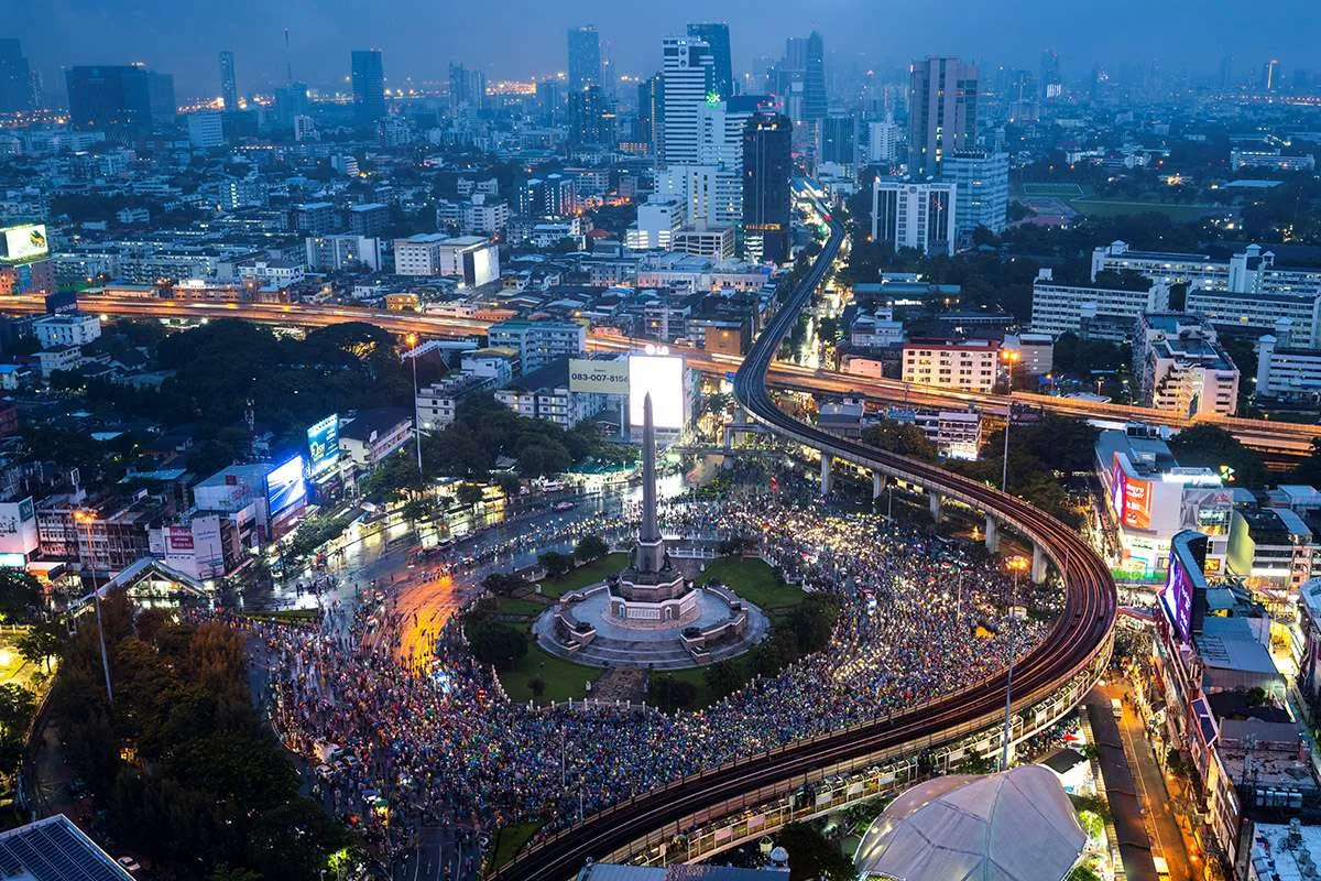 Jadi bumerang, Thailand cabut larangan unjuk rasa 
