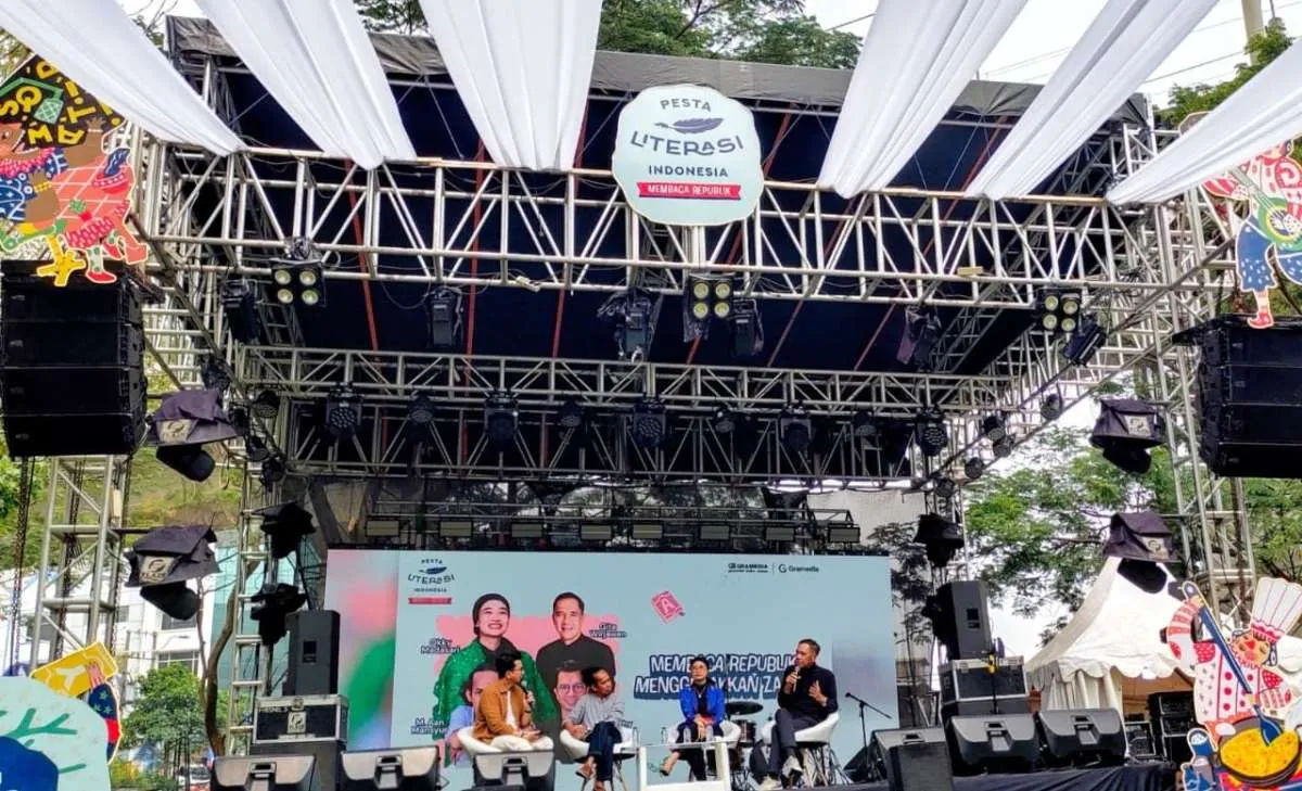 Anak Belajar Bukan Hanya dari Rumah, Begini Pengaruh Lingkungan di Sekitarnya