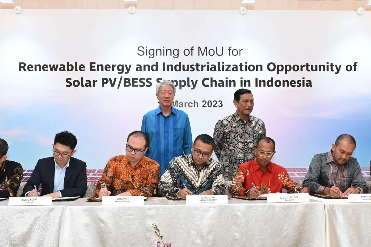 Utomo SolaRUV Ajak Produsen Global Wujudkan Industrialisasi Rantai Pasok Panel Surya