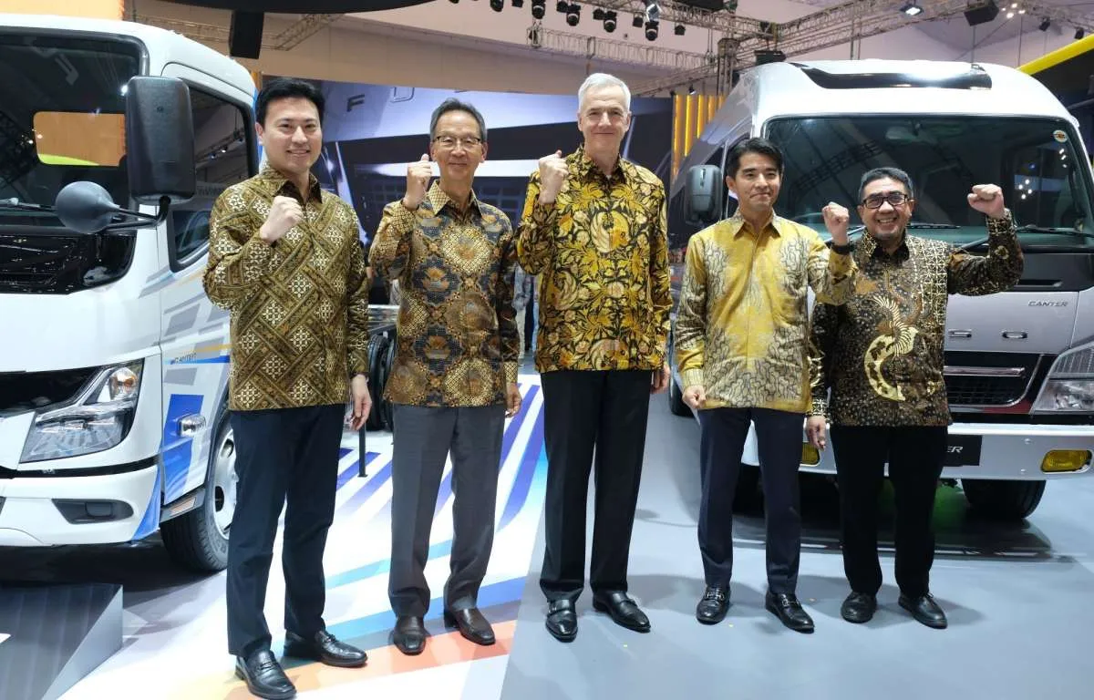 Mitsubishi FUSO Tampilkan Perjalanan Canter, Dulu, Saat Ini & Masa Depan di GIIAS2023