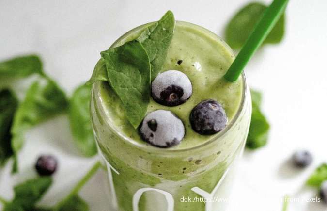 5 Resep Smoothie Kale yang Sehat dan Segar untuk Membantu Detox Tubuh 5 Resep Smoothie Kale yang Sehat dan Segar untuk Membantu Detox Tubuh