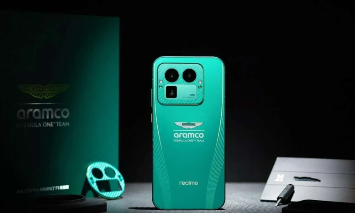 Intip Desain Mewah Realme GT 8 Pro Edisi Aston Martin F1, Spesifikasi, dan Harganya