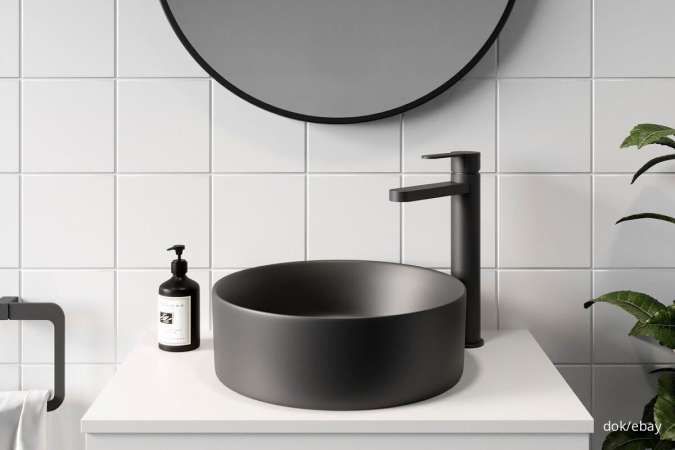 6 Tips Bersihkan Wastafel Pakai Bahan yang Mudah Didapat dan Aman di Tangan