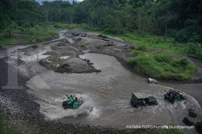 Sebagian Besar Wilayah Yogyakarta Diguyur Hujan Petir, Begini Proyeksi Cuaca Besok