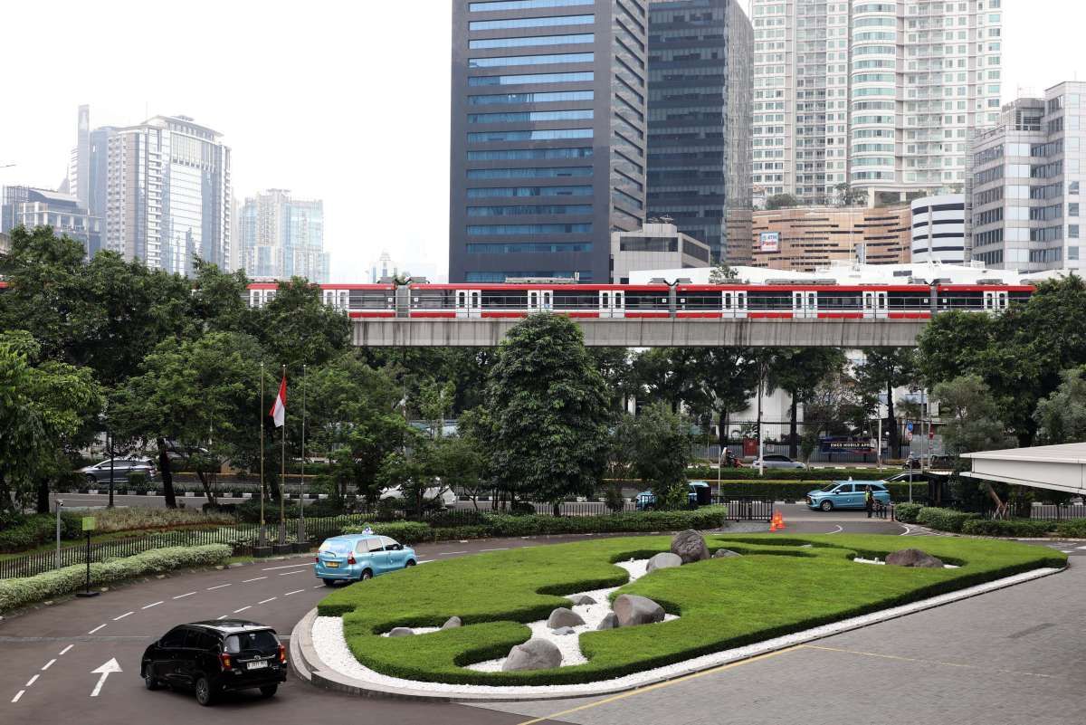 LRT Jabodebek Catat Lonjakan Jumlah Penumpang