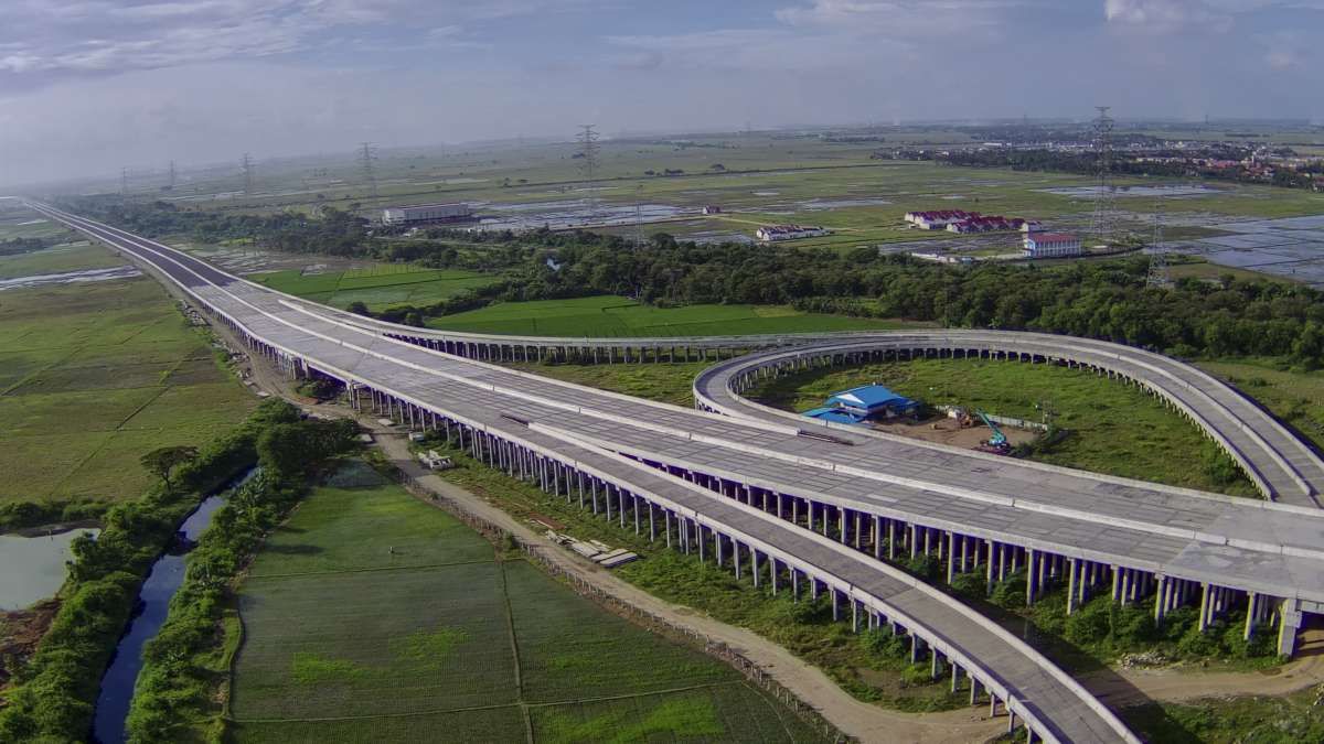 Waskita Karya (WSKT) Jual Jalan Tol Cibitung Cilincing, Sahamnya Langsung Naik 14%