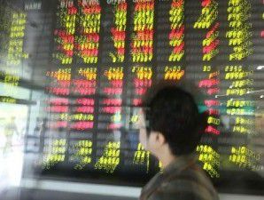 Sebanyak 127 saham anjlok, IHSG sore ditutup jatuh 0,31%