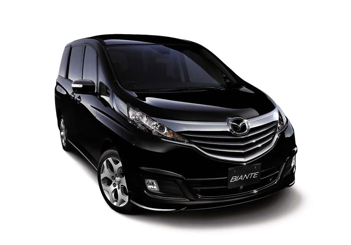 Harga mobil bekas Mazda Biante termurah Rp 140 juta, begini fitur ciamiknya