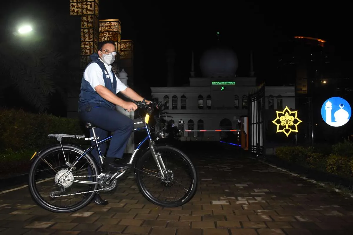 Usulan Anies terbaru soal penggunaan sepeda bagi pekerja kantoran di Jakarta 