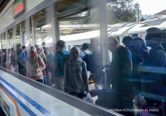 Rayakan HUT RI, KAI bagi-bagi tiket gratis untuk penumpang KA Argo Parahyangan