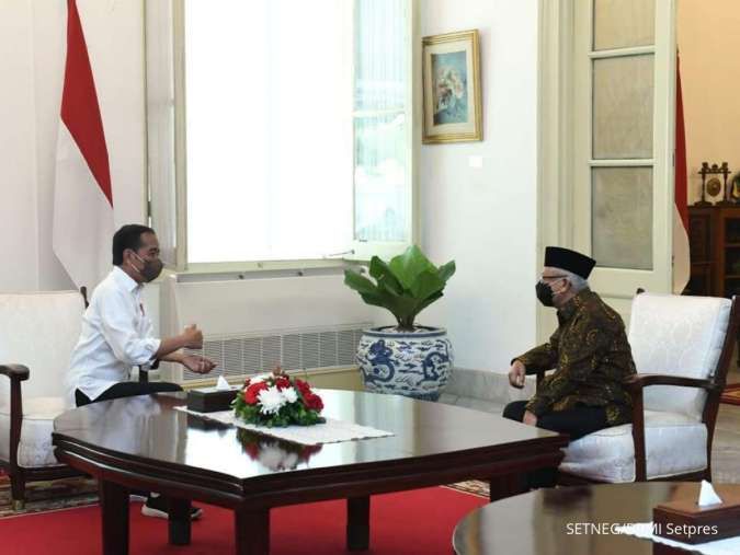 Hari Pertama Kerja, Presiden Jokowi Silaturahmi dengan Wapres di Istana Merdeka