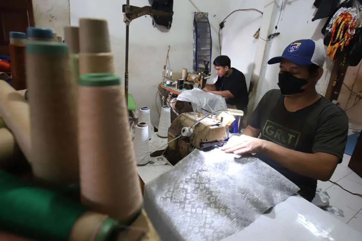 Jelang Lebaran, Pengusaha Konveksi Kesulitan Cari Penjahit Profesional