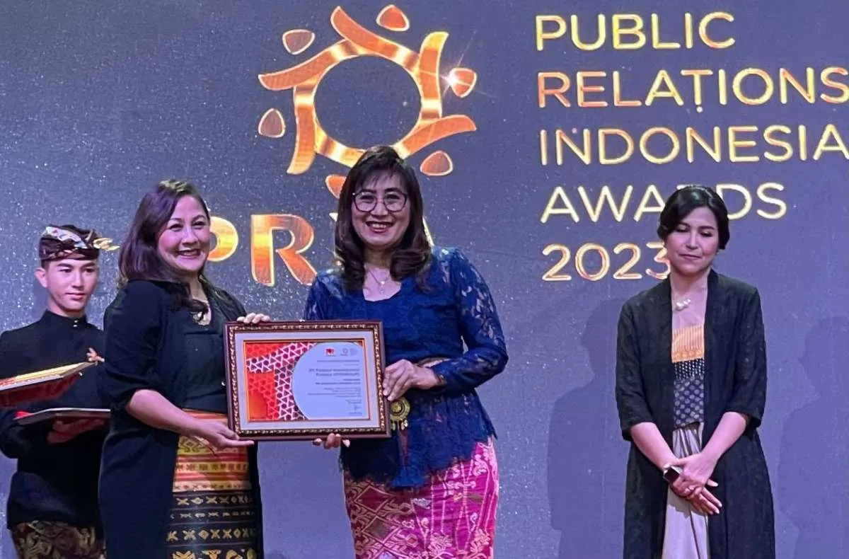 FIFGROUP Sabet Empat Kategori pada PR INDONESIA Awards 2023