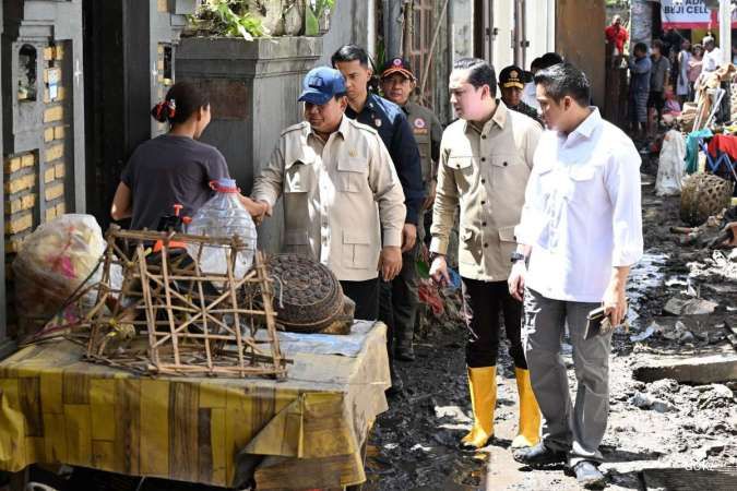Prabowo Tinjau Lokasi Banjir Badung, Pastikan Instruksi Penanganan Bencana Terlaksana