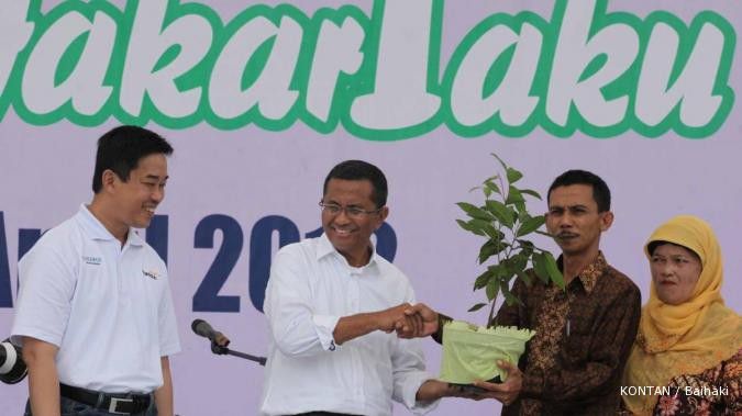 DPR interpelasi pemerintah, bukan Dahlan Iskan