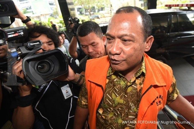 Bupati Morotai non aktif hadapi sidang sendirian